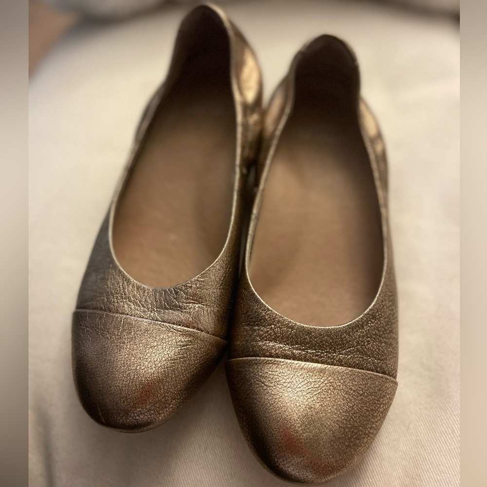 Dansko Lisanne Gold Metallic Slip On Flats Comfort Shoes Size EU 37